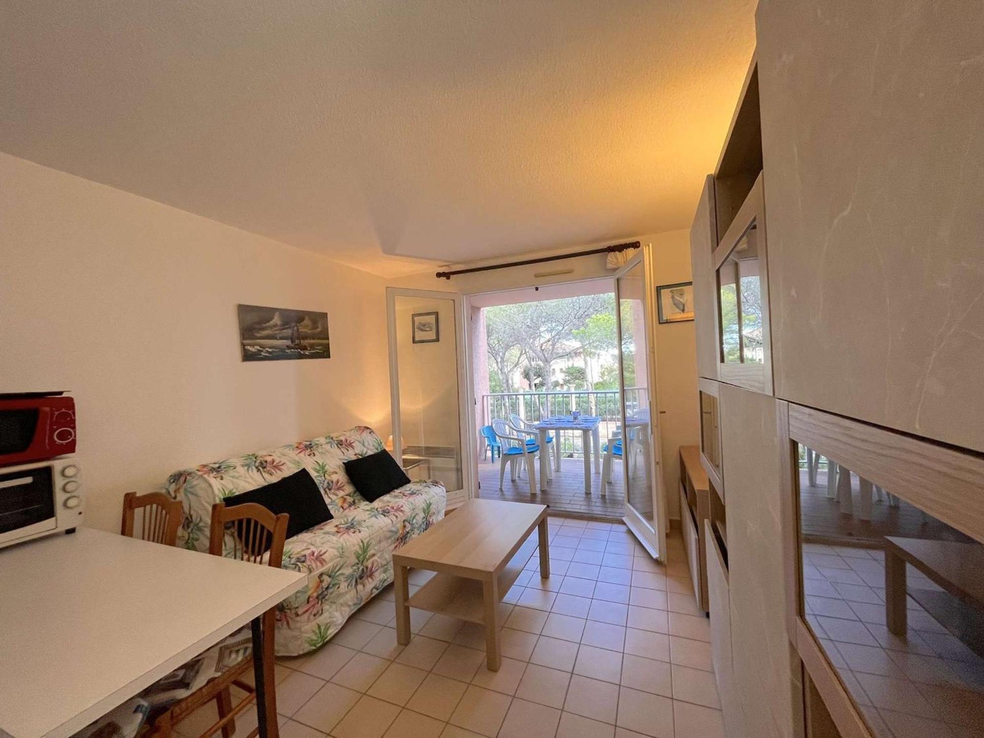 Studio Cabine Avec Piscine, Tennis Et Parking A 400M De La Plage - 4 Couchages, Saint-Aygulf - Fr-1-226A-89 Сент-Егюльф Екстер'єр фото