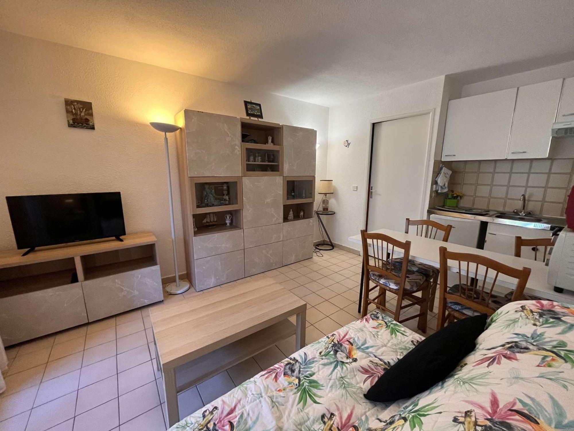 Studio Cabine Avec Piscine, Tennis Et Parking A 400M De La Plage - 4 Couchages, Saint-Aygulf - Fr-1-226A-89 Сент-Егюльф Екстер'єр фото